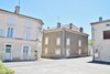 Champagne commune et fontaine (24320) Dordogne